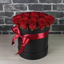 Цветочная композиция из Розы в шляпной коробке #REPLACE_PRED# Лобаново Тульская область