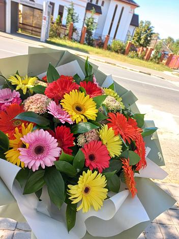 Букет цветов из: Герберы в Лобаново Тульская область